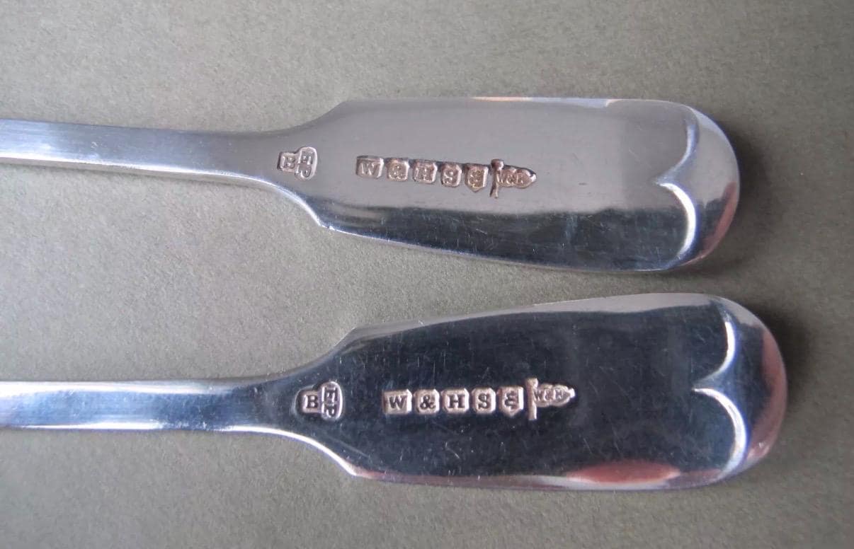 Vintage Walker & Hall Silver Plated Fruit Spoons | Embossed Berry Spoons in Original Case