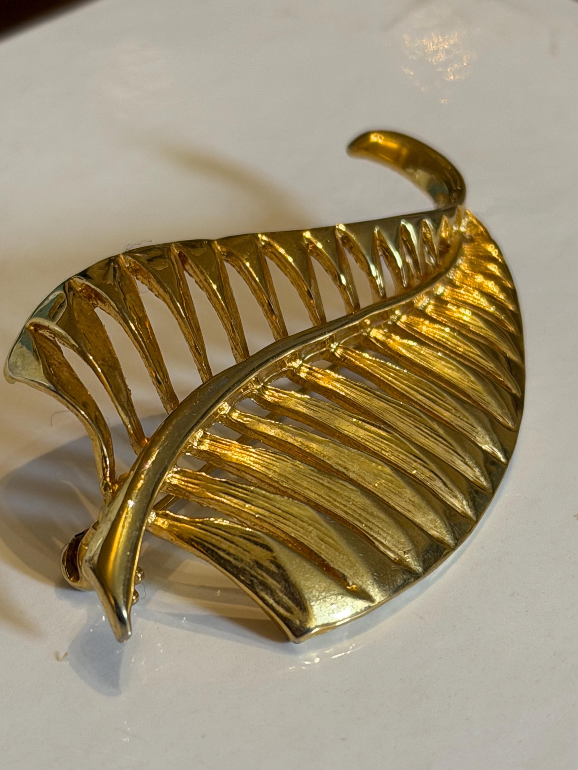 Vintage Gold Tone Openwork Leaf Brooch  Large Botanical Statement Pin, Textured Vein Design