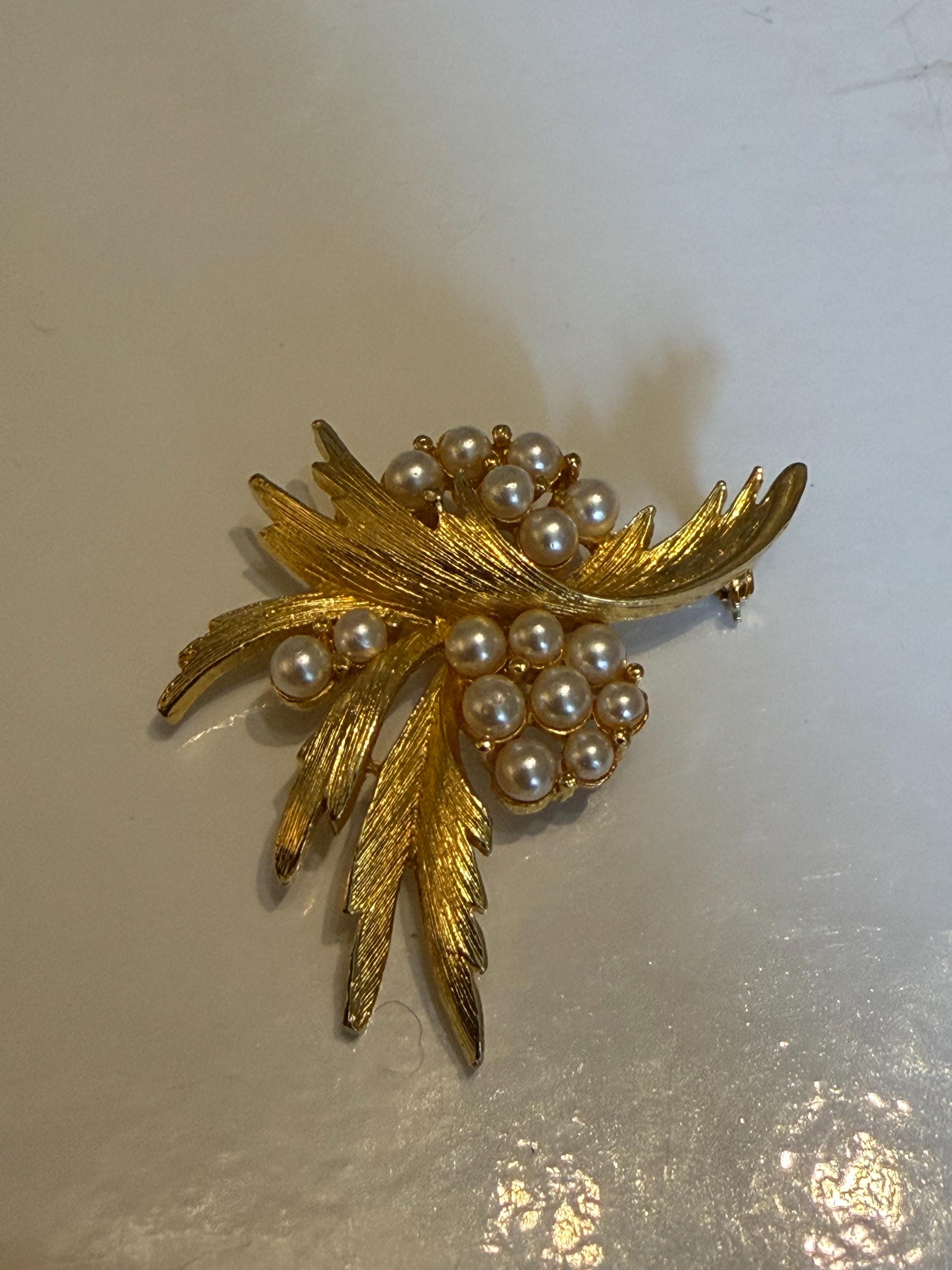 Vintage Gold Tone Leaf Brooch  Faux Pearl Botanical Spray Pin