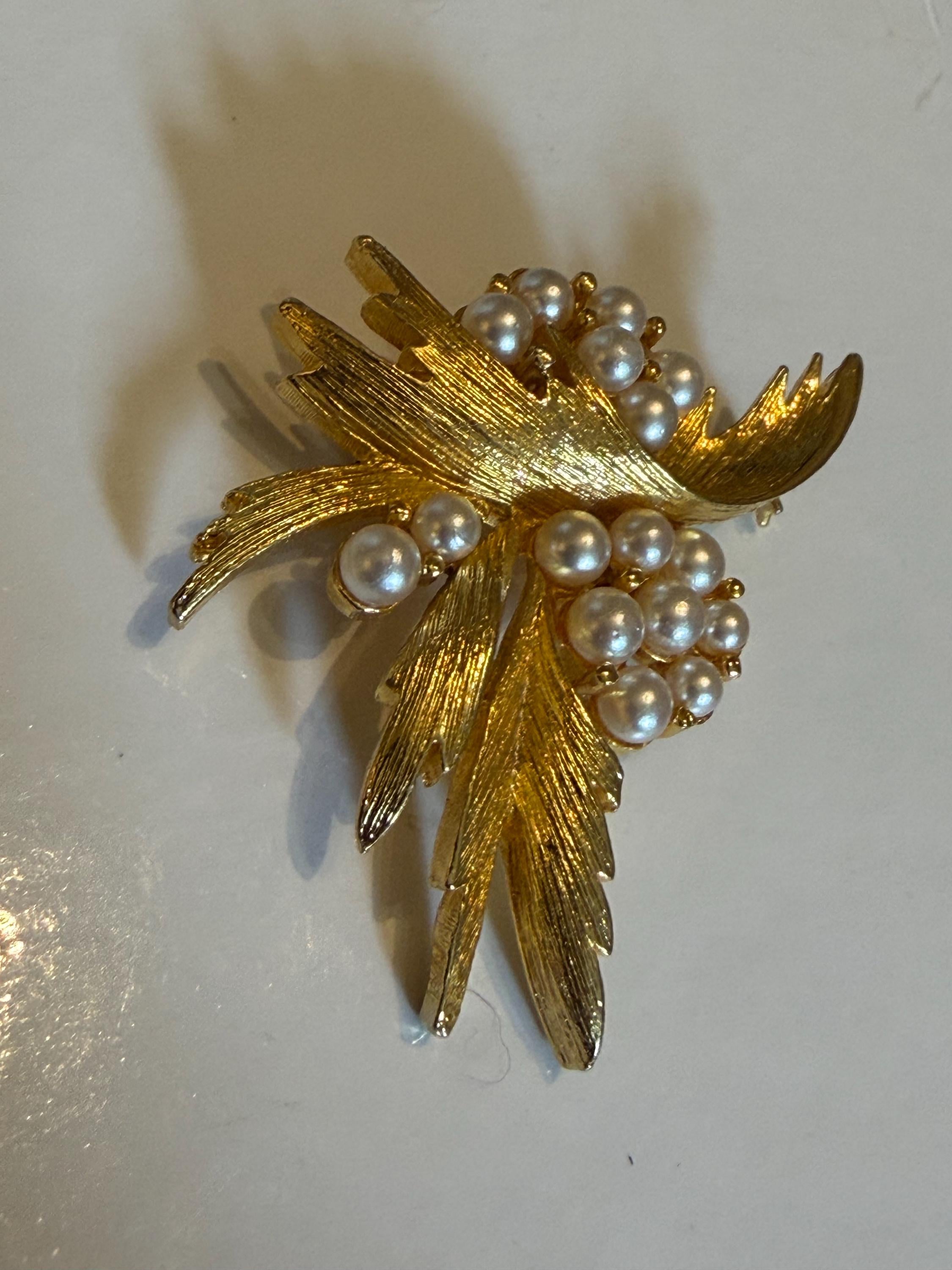 Vintage Gold Tone Leaf Brooch  Faux Pearl Botanical Spray Pin
