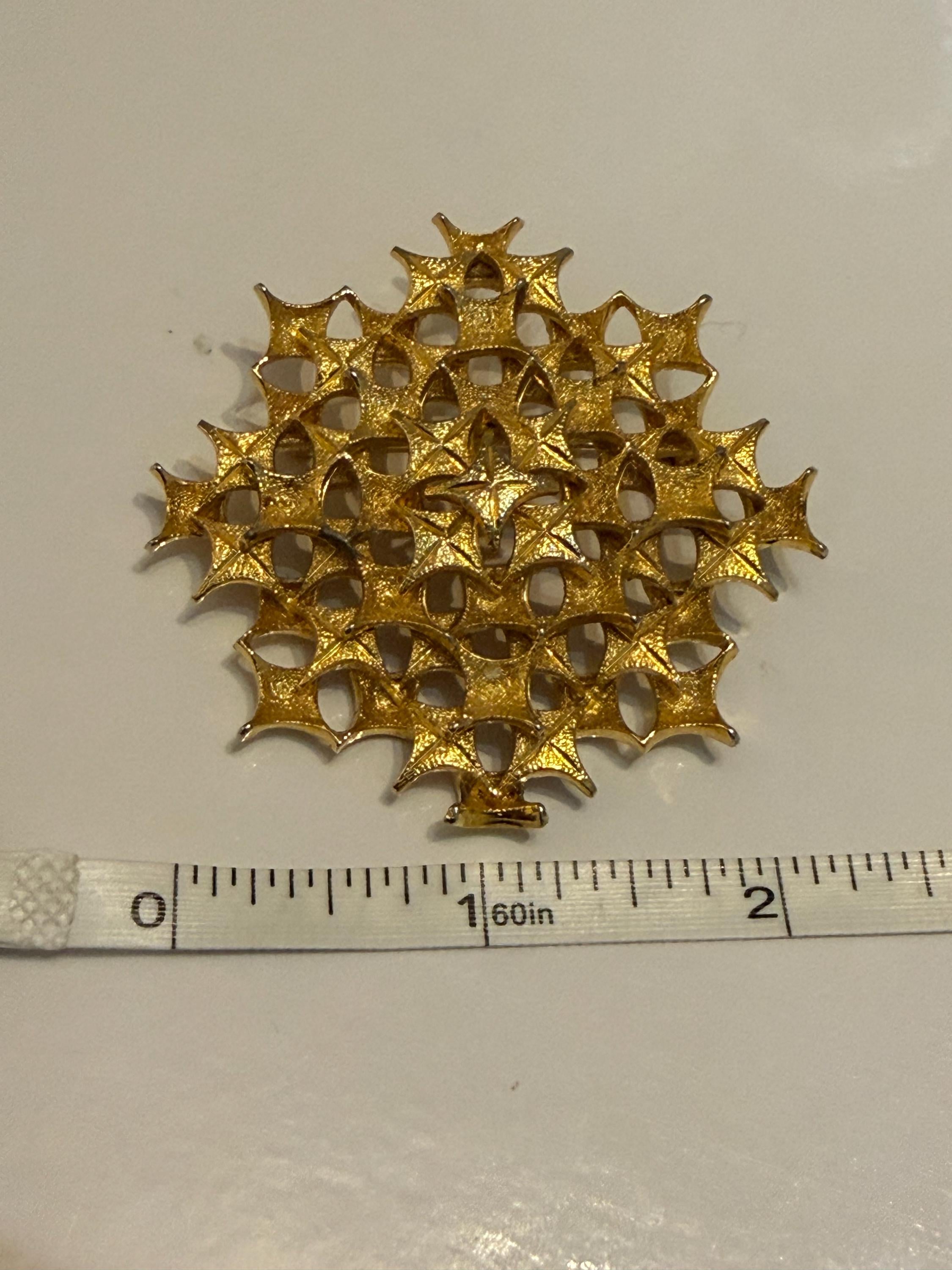 Vintage Gold Tone Starburst Openwork Brooch  Geometric Lattice Statement Pin, Mid Century Costume Jewellery