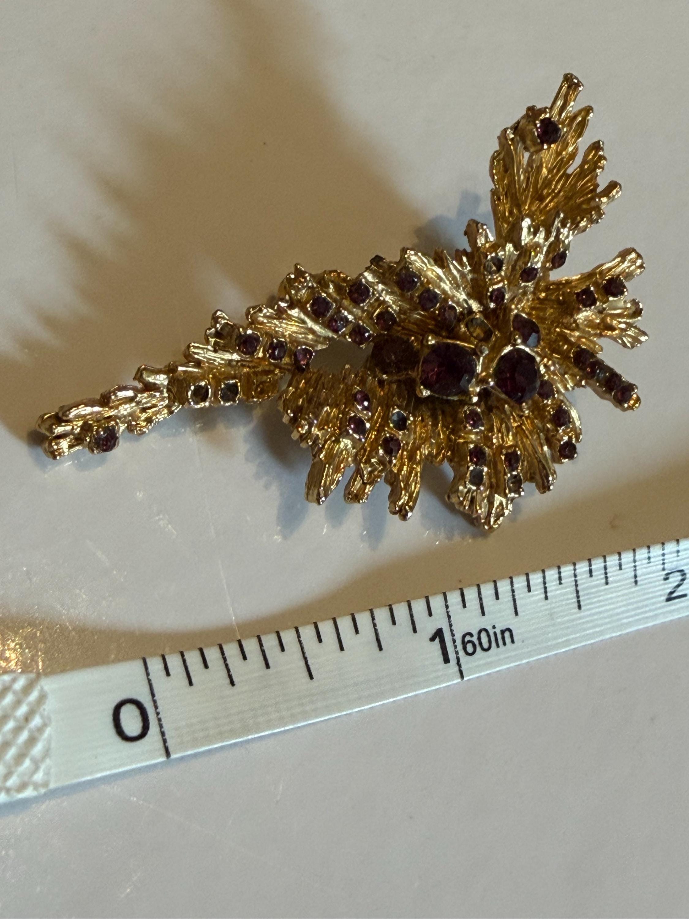 Vintage Gold Tone Starburst Brooch  Purple Rhinestone Floral Pin
