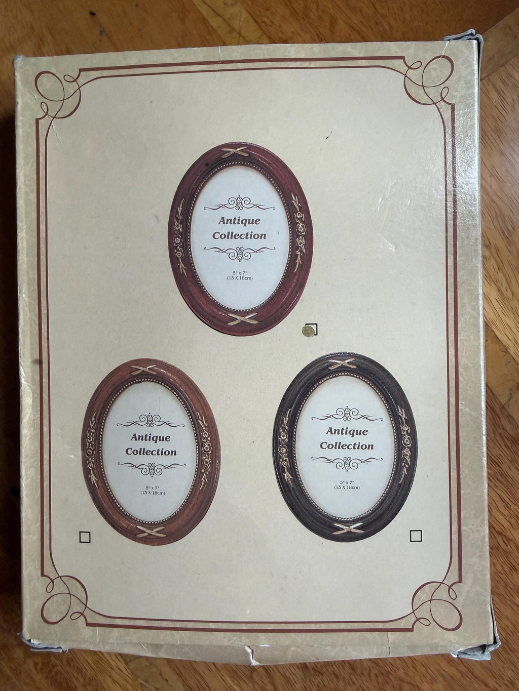 Vintage Photo Frames Set  Oval Antique Style, Wood-Effect Gold Detail (5x7, 8x10)