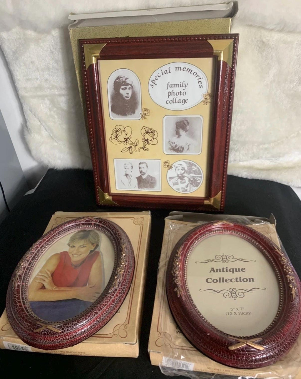 Vintage Photo Frames Set  Oval Antique Style, Wood-Effect Gold Detail (5x7, 8x10)