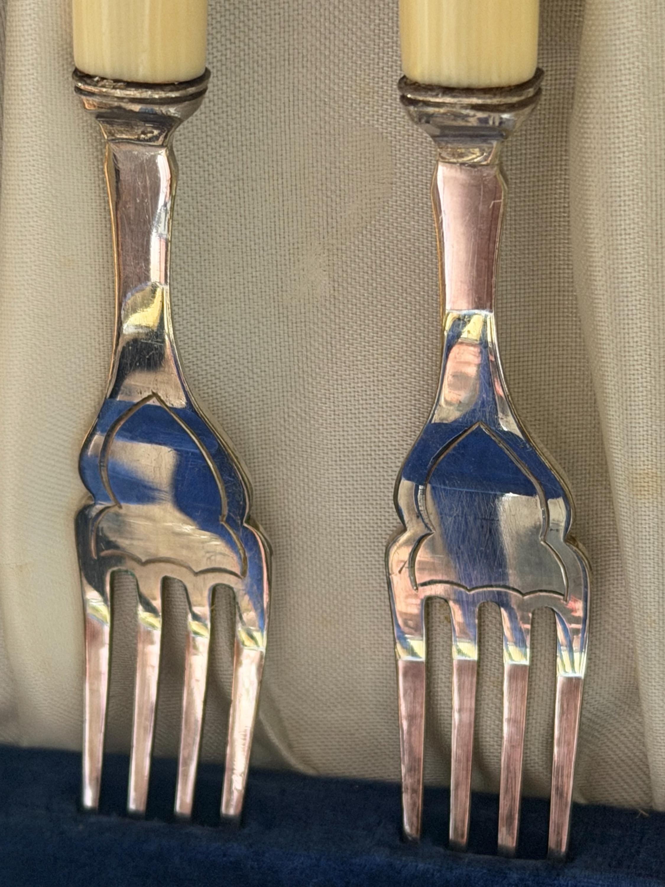 Vintage Fish Knife & Fork Set | Silver Plated Serving Set | Original Presentation Box | Classic Tableware | Antique Dining