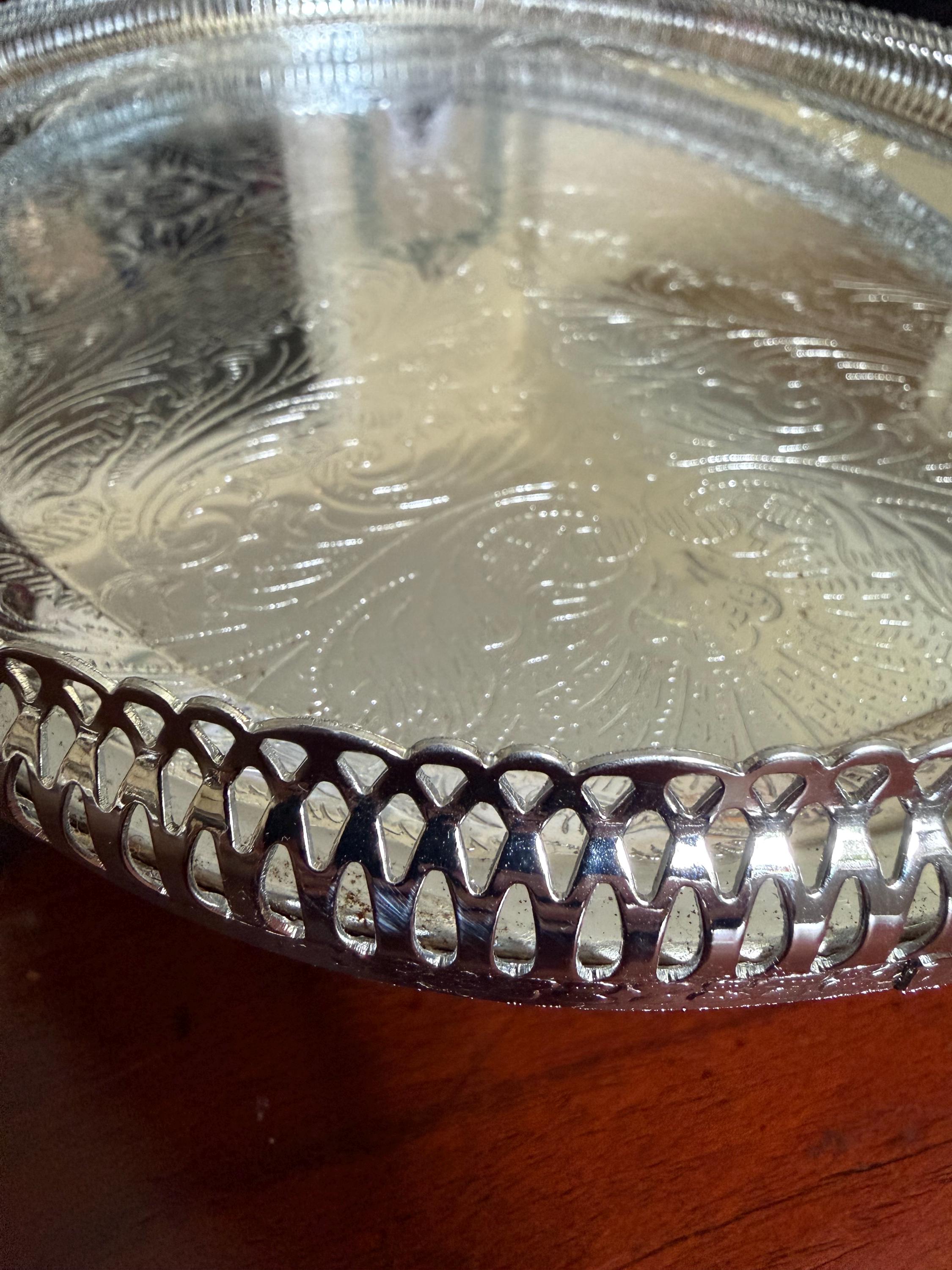 Vintage Silver Plate Gallery Tray / Large Ornate Silver Plated Serving Tray / Engraved Floral Tray / Hollywood Regency Decor / Drinks Tray