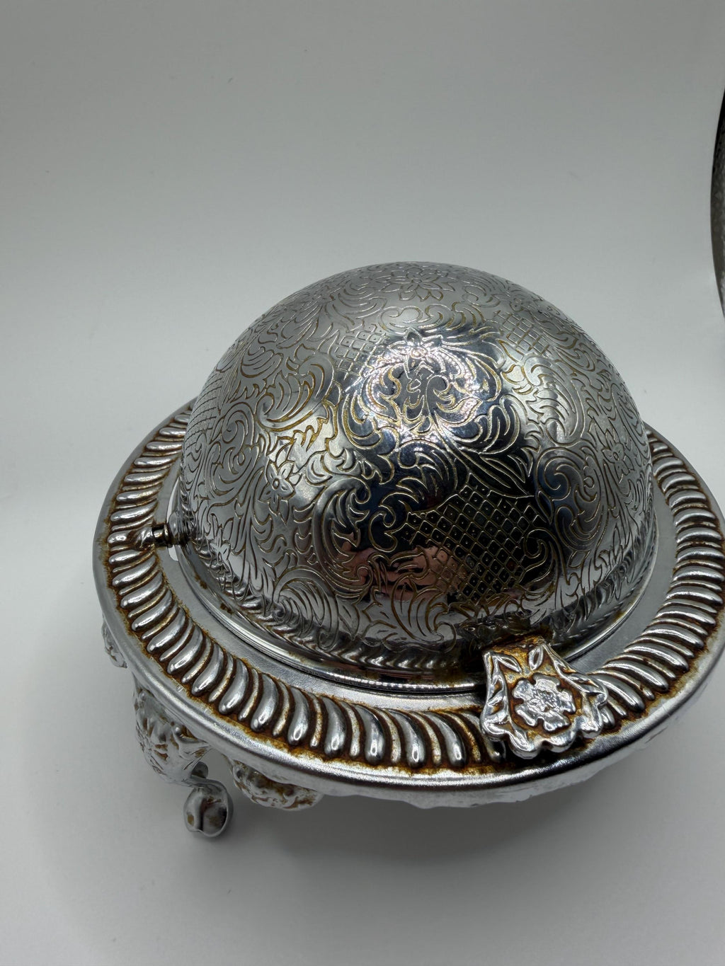 Vintage Silver Plated Caviar Dish / Covered Butter Dish / Globe Dome Serving Dish / Queen Anne England / Vintage Silver Plate Entertaining