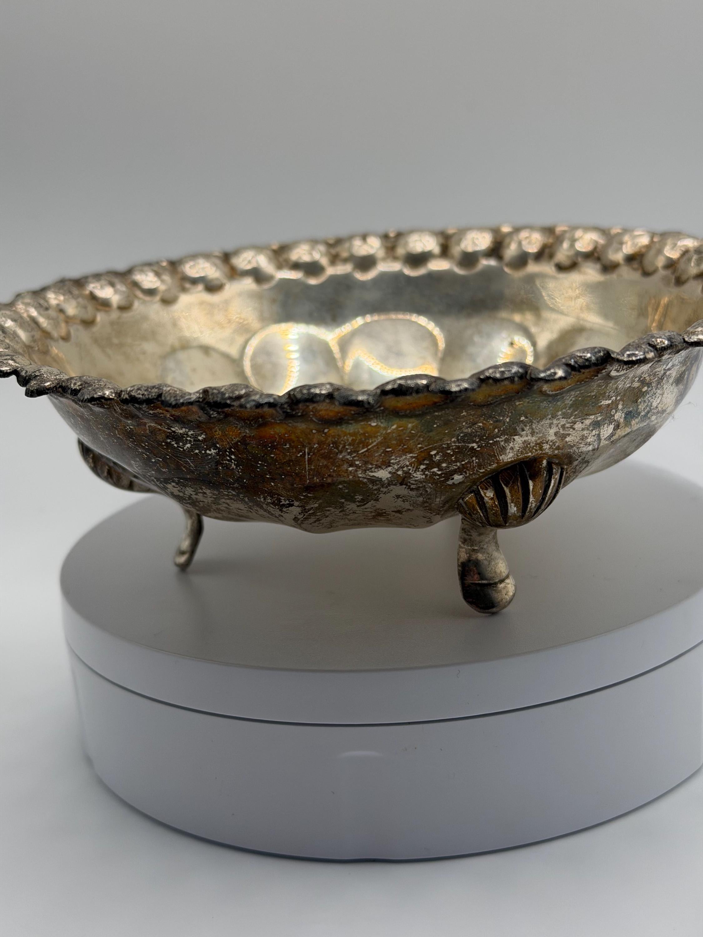 Vintage Silver Plated Pedestal Bowl / Footed Silver Bowl / Decorative Silver Centrepiece / Vintage Entertaining Decor / Country House Style