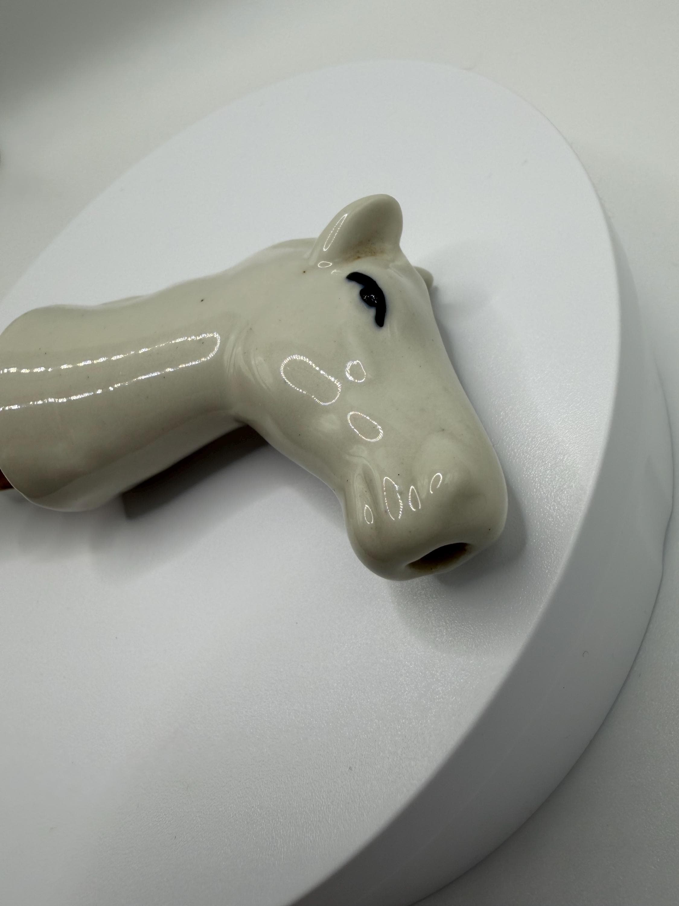 Vintage Ceramic Horse Head Bottle Stopper / Pourer | White Horse Whisky Barware | 1960s Equestrian Decor | Country House Bar Accessory