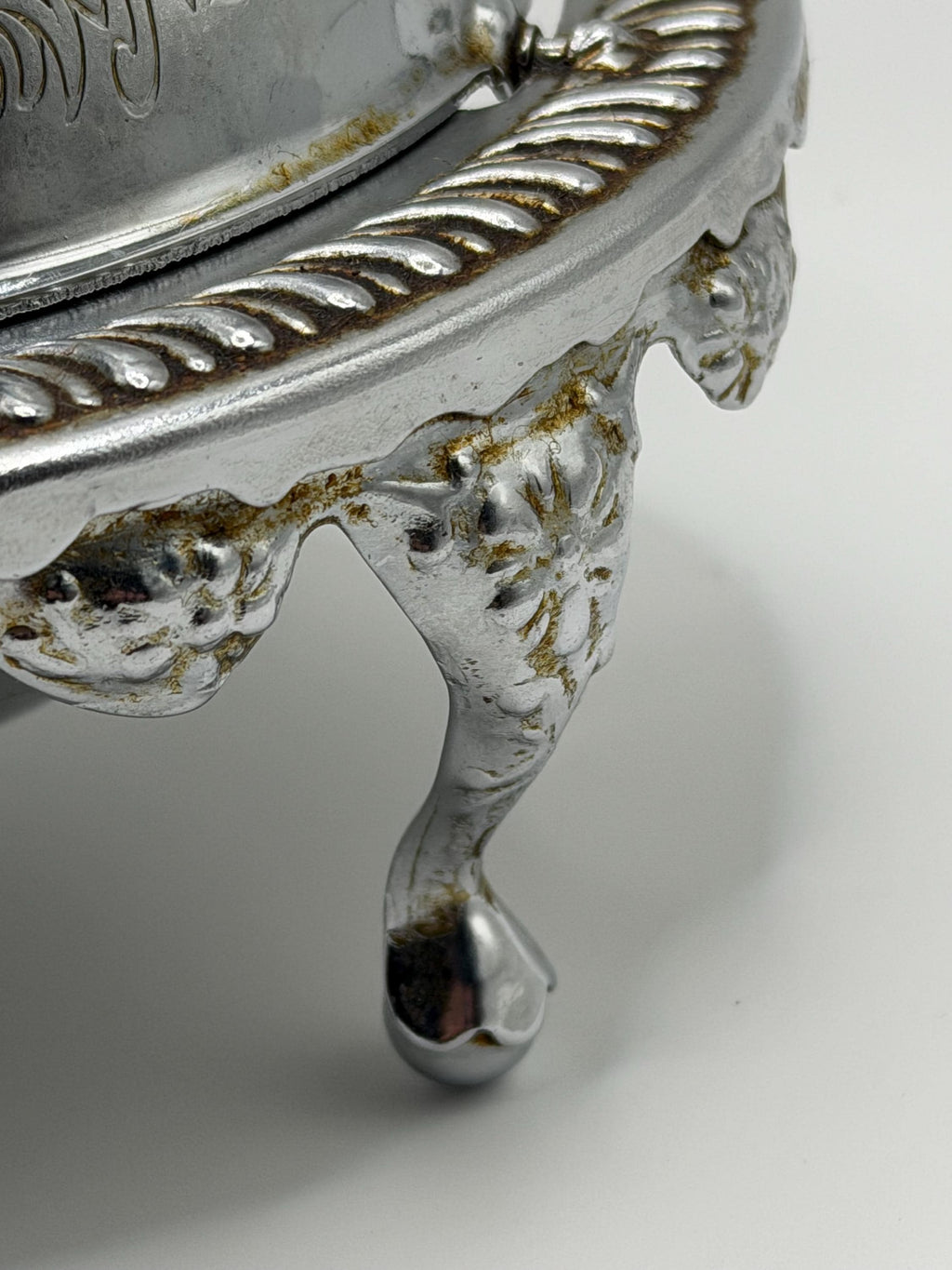Vintage Silver Plated Caviar Dish / Covered Butter Dish / Globe Dome Serving Dish / Queen Anne England / Vintage Silver Plate Entertaining