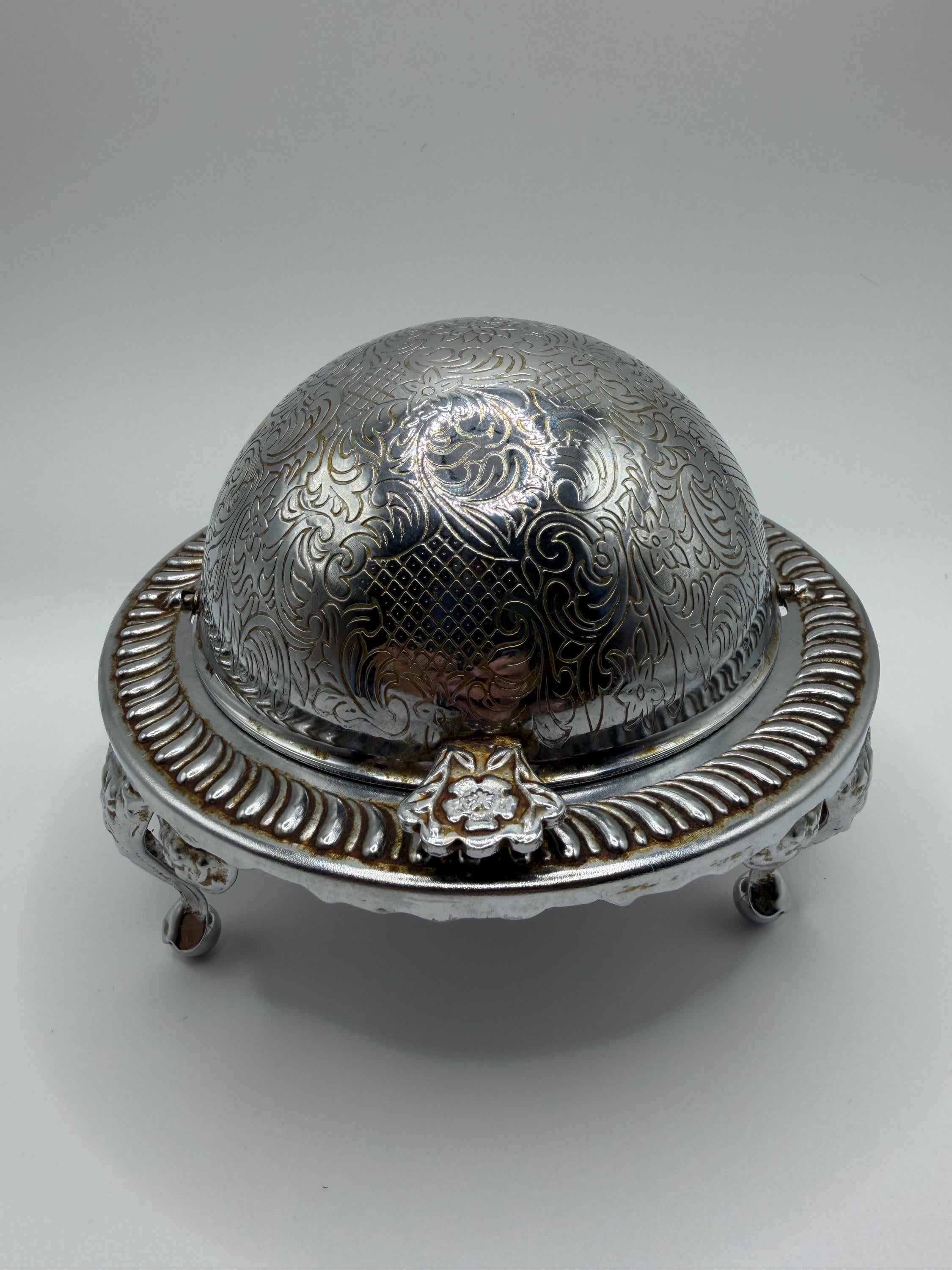 Vintage Silver Plated Caviar Dish / Covered Butter Dish / Globe Dome Serving Dish / Queen Anne England / Vintage Silver Plate Entertaining