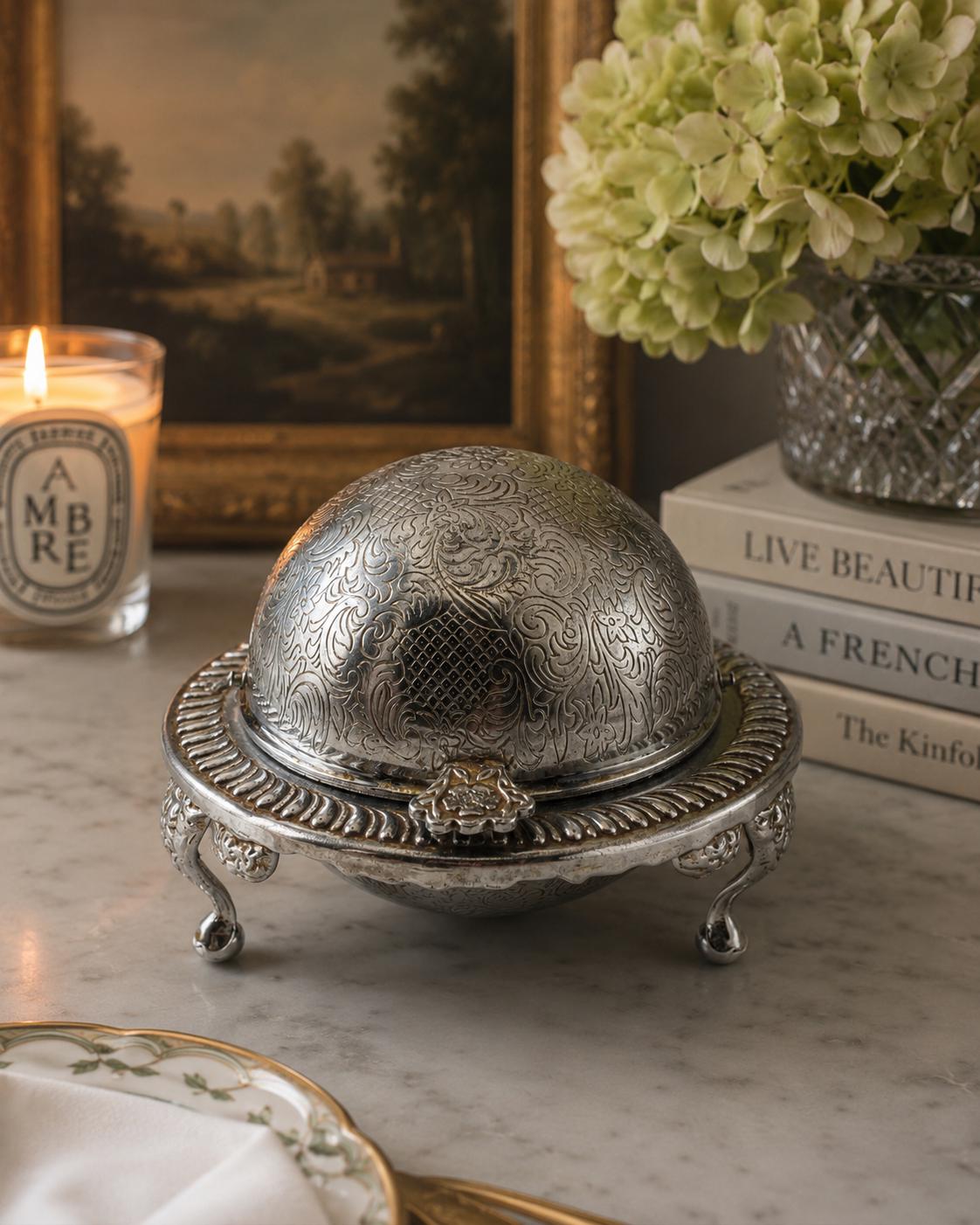 Vintage Silver Plated Caviar Dish / Covered Butter Dish / Globe Dome Serving Dish / Queen Anne England / Vintage Silver Plate Entertaining