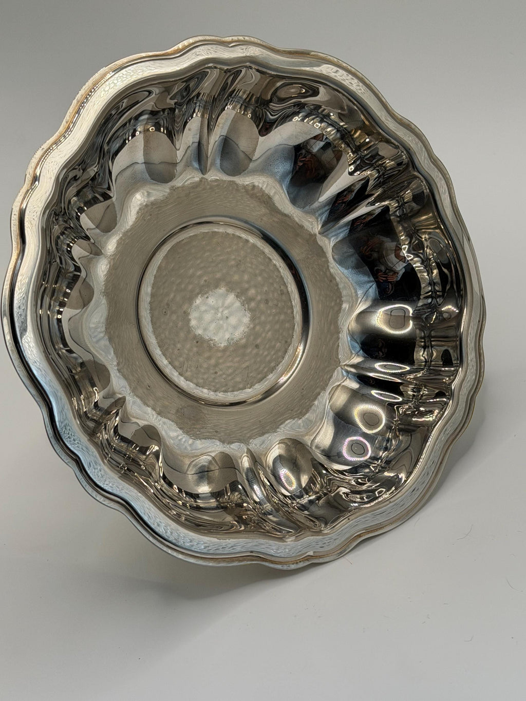 Vintage Oneida Silver Plated Pedestal Compote Dish | Scalloped Serving Bowl | Mid Century American Silver Plate | Bon Bon Dish | Candy Bowl