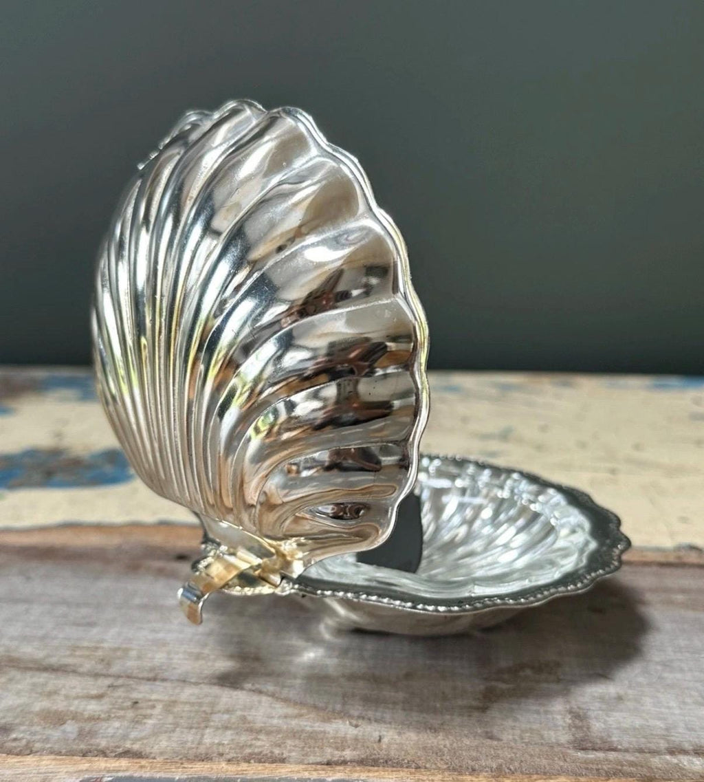 Vintage English Chromium-Plated Clam Shell Butter Dish with Original Glass Insert & Knife